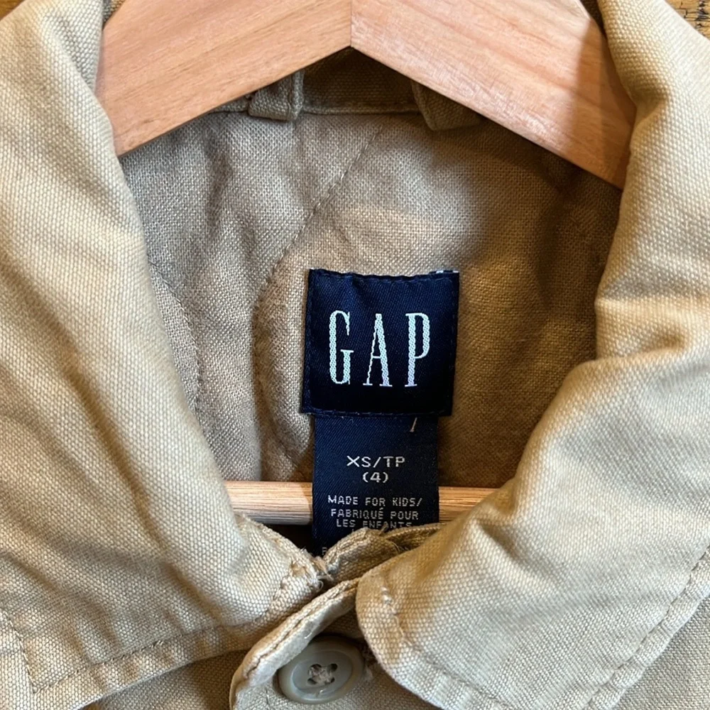 Gap × Vintage 1990’s Boys cream quilt lined gap jacket Y2K